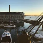 Royal William Yard Apartment