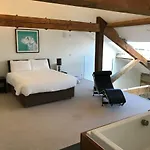 Royal William Yard Apartment
